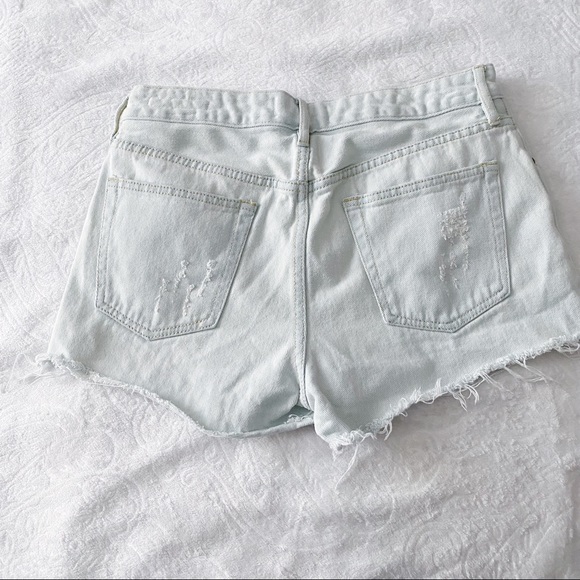 PacSun Mid Rise Light Wash Ripped Jean Shorts - Picture 7 of 13